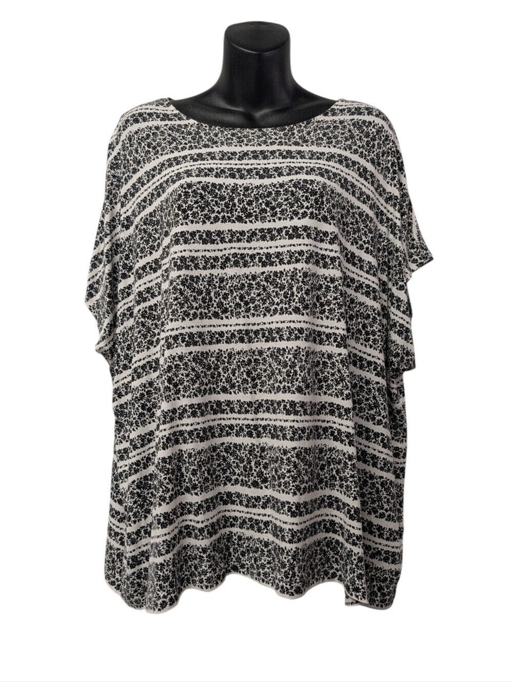 J.Jill Wearever Collection 2X Black White Floral Striped Knit Top Dolman Sleeve